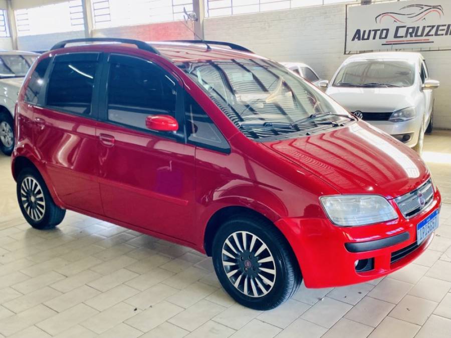 FIAT - IDEA - 2008/2009 - Vermelha - R$ 25.990,00