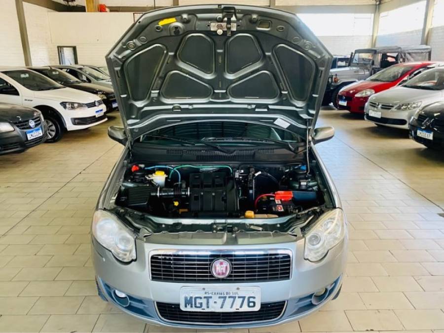 FIAT - PALIO - 2009/2010 - Cinza - R$ 28.990,00