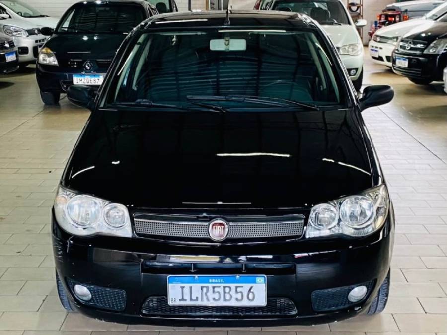 FIAT - PALIO - 2004/2004 - Preta - R$ 20.990,00