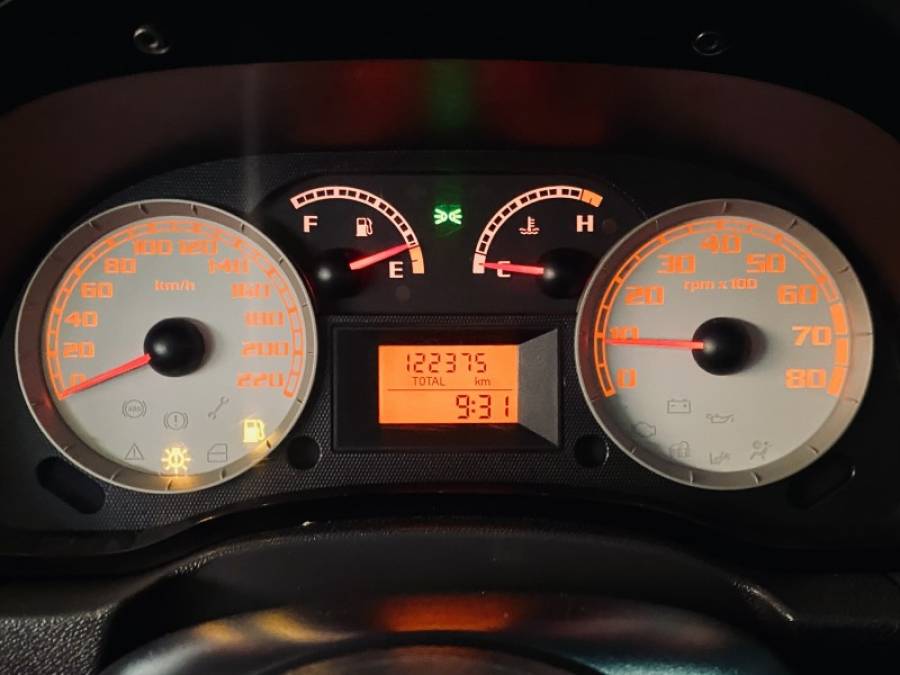 FIAT - IDEA - 2008/2009 - Vermelha - R$ 25.990,00