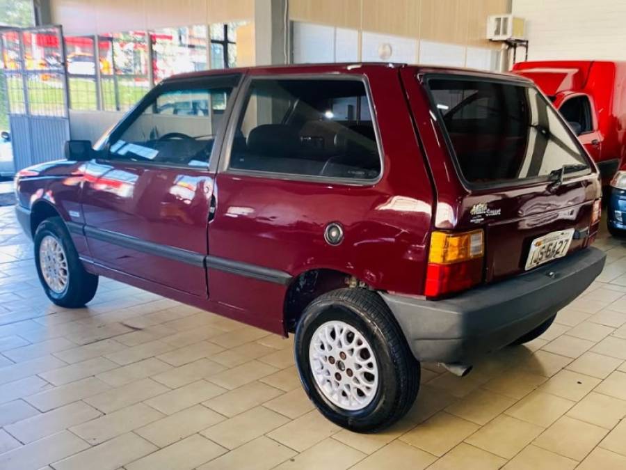 FIAT - UNO - 2000/2001 - Vinho - R$ 10.990,00