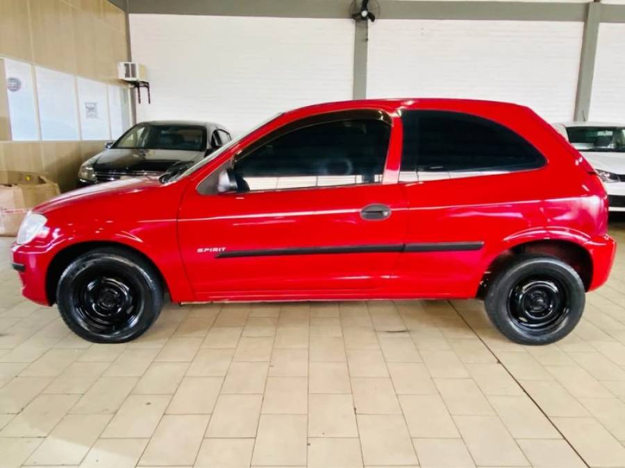 CHEVROLET - CELTA - 2009/2010 - Vermelha - R$ 19.999,00