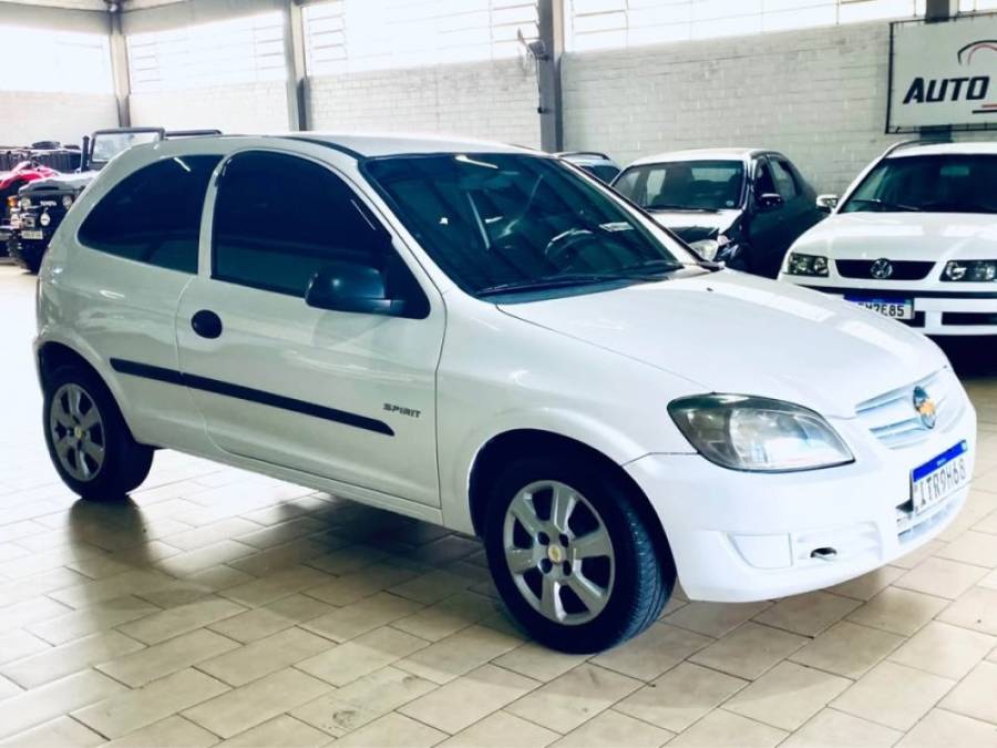 CHEVROLET - CELTA - 2012/2013 - Branca - R$ 24.990,00