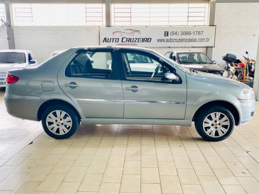 FIAT - SIENA - 2010/2010 - Cinza - R$ 28.990,00