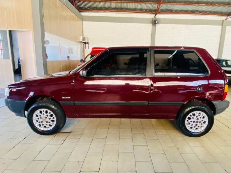 FIAT - UNO - 2000/2001 - Vinho - R$ 10.990,00