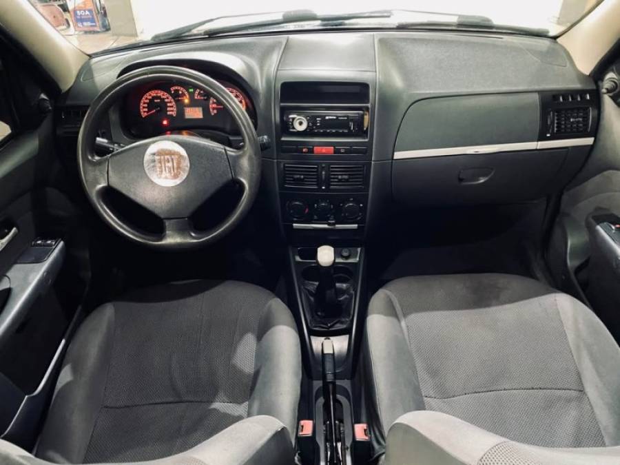 FIAT - PALIO - 2004/2004 - Preta - R$ 20.990,00