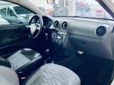VOLKSWAGEN - SAVEIRO - 2011/2012 - Branca - R$ 49.990,00