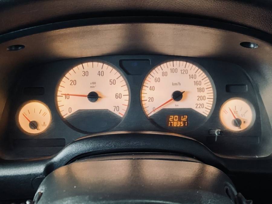 CHEVROLET - ASTRA - 2004/2005 - Preta - R$ 29.990,00