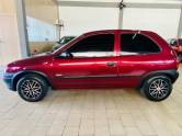 CHEVROLET - CORSA - 1996/1997 - Vermelha - R$ 12.990,00