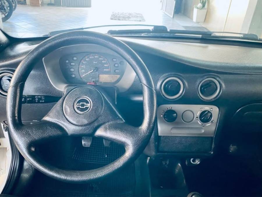 CHEVROLET - CELTA - 2002/2003 - Branca - R$ 12.990,00