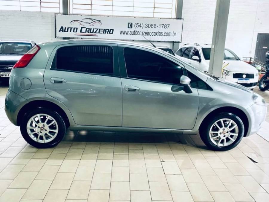 FIAT - PUNTO - 2007/2008 - Cinza - R$ 28.990,00