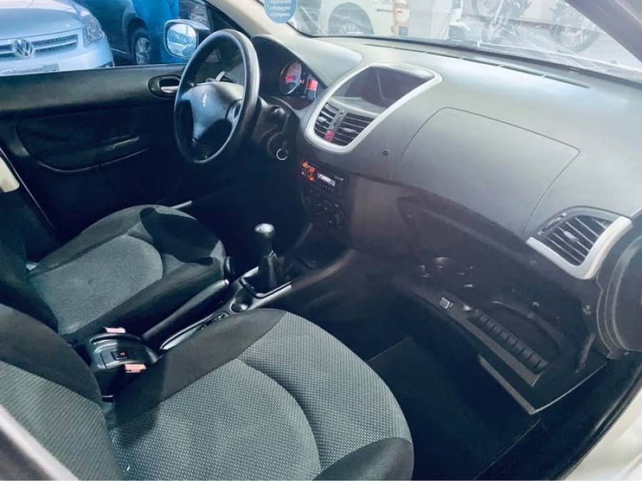 PEUGEOT - 207 - 2012/2012 - Prata - R$ 24.990,00