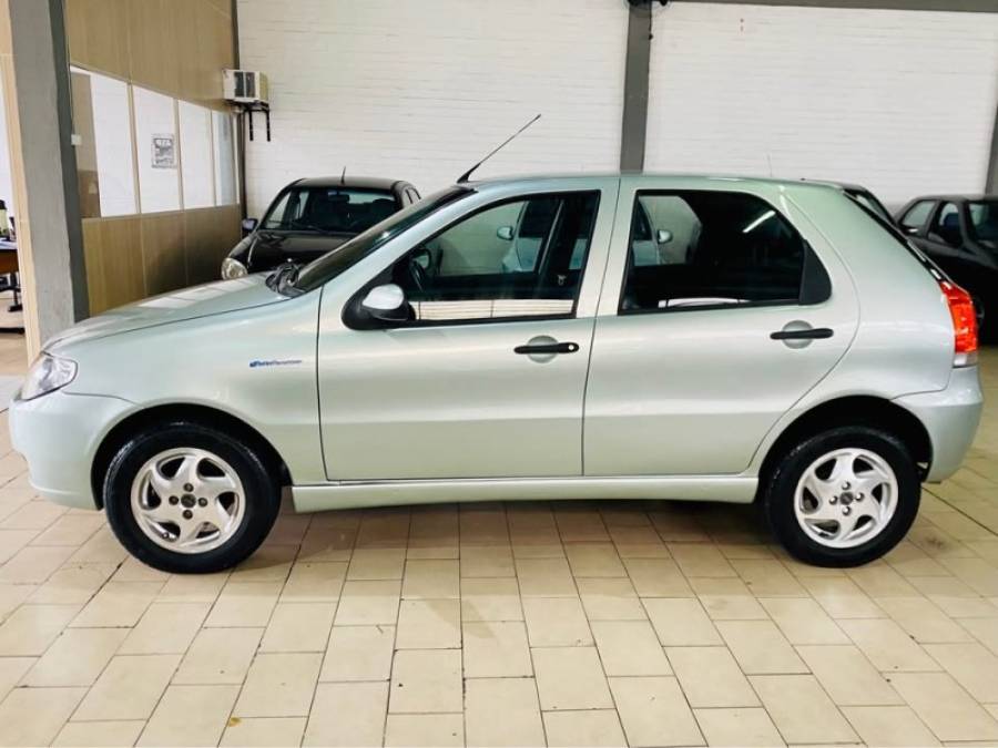 FIAT - PALIO - 2007/2007 - Verde - R$ 24.990,00