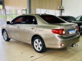 TOYOTA - COROLLA - 2008/2009 - Dourada - R$ 52.990,00