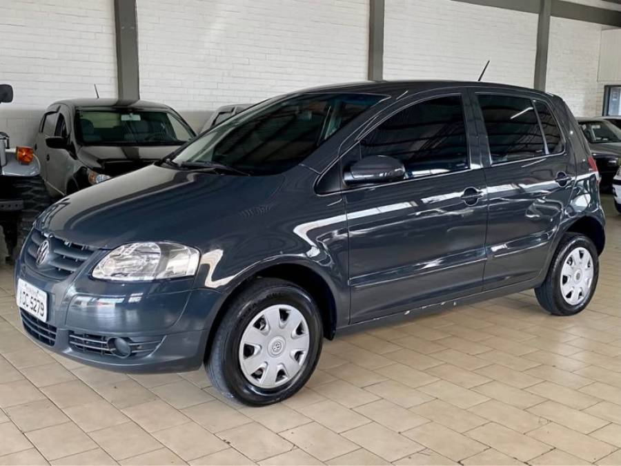 VOLKSWAGEN - FOX - 2008/2008 - Cinza - R$ 21.990,00