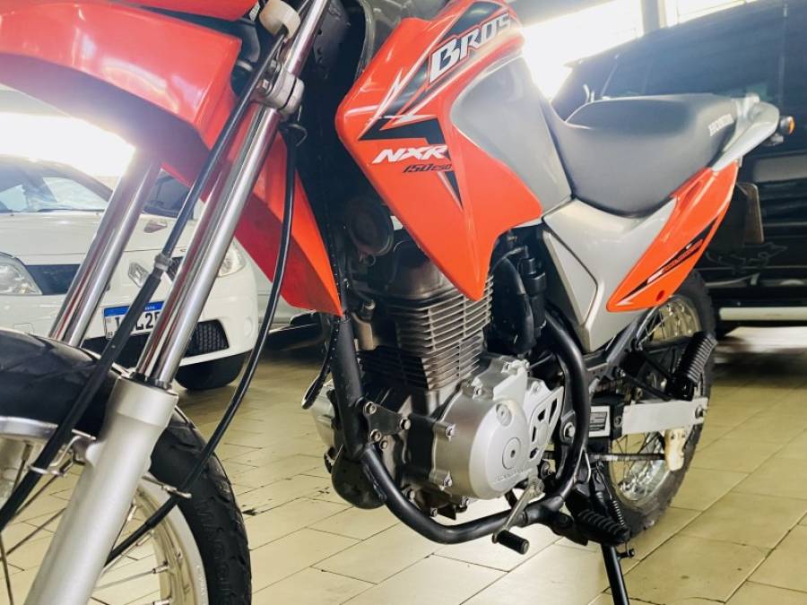 HONDA - NX 150 - 2010/2010 - Laranja - R$ 11.990,00