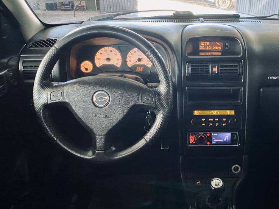 CHEVROLET - ASTRA - 2004/2005 - Preta - R$ 29.990,00
