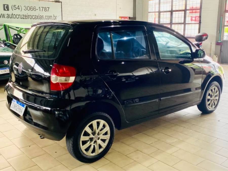 VOLKSWAGEN - FOX - 2008/2008 - Preta - R$ 19.990,00