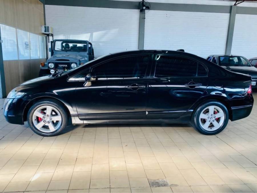 HONDA - CIVIC - 2008/2008 - Preta - R$ 40.990,00