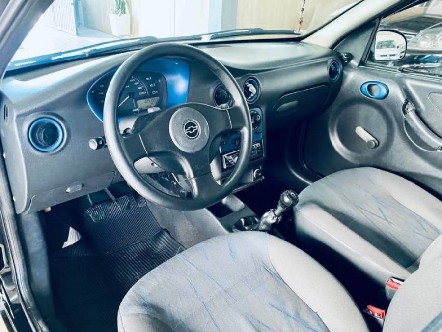 CHEVROLET - CELTA - 2004/2004 - Preta - R$ 18.990,00