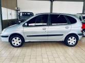 RENAULT - SCÉNIC - 2007/2007 - Prata - R$ 16.900,00