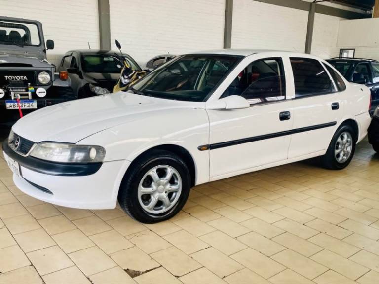 CHEVROLET VECTRA 1997