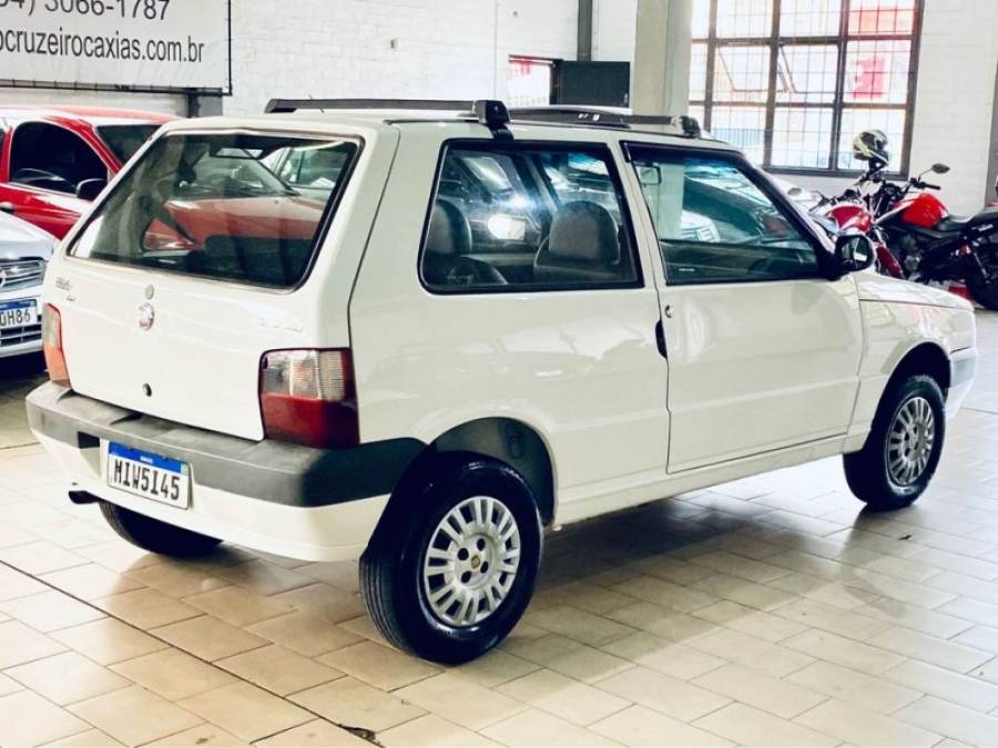 FIAT - UNO - 2011/2012 - Branca - R$ 22.990,00