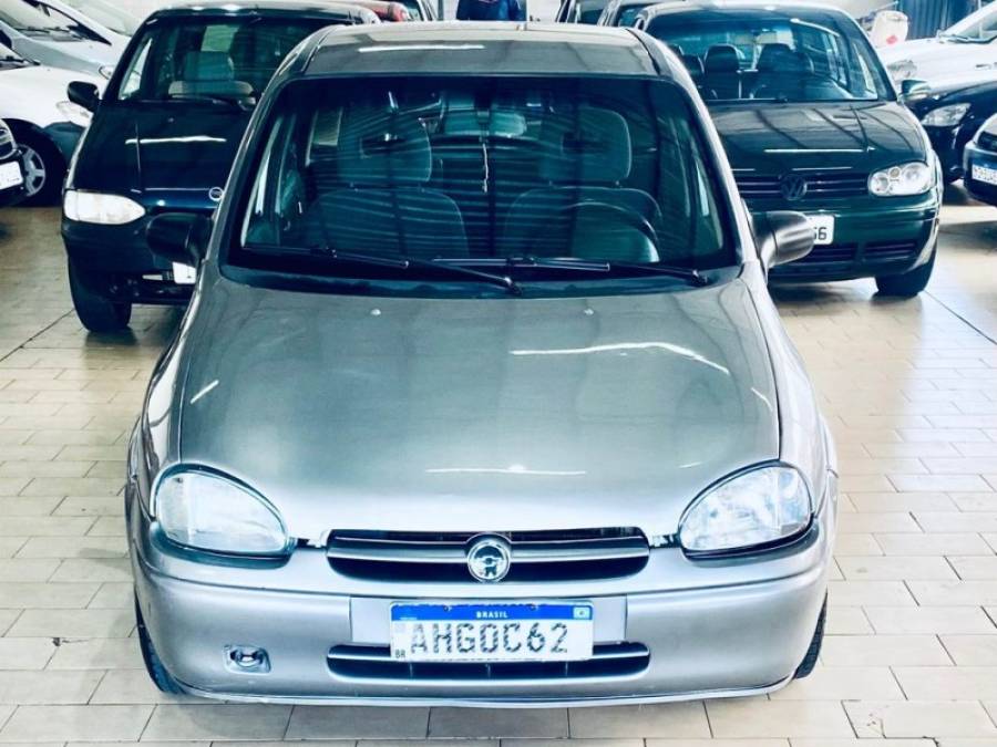 CHEVROLET - CORSA - 1997/1997 - Cinza - R$ 12.990,00