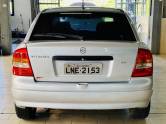 CHEVROLET - ASTRA - 2000/2000 - Prata - R$ 18.990,00
