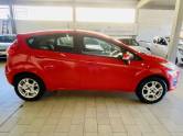 FORD - FIESTA - 2013/2014 - Vermelha - R$ 42.990,00
