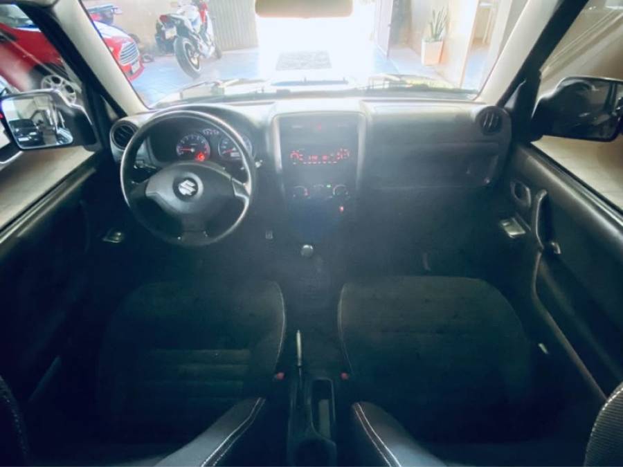 SUZUKI - JIMNY - 2014/2014 - Preta - R$ 64.990,00