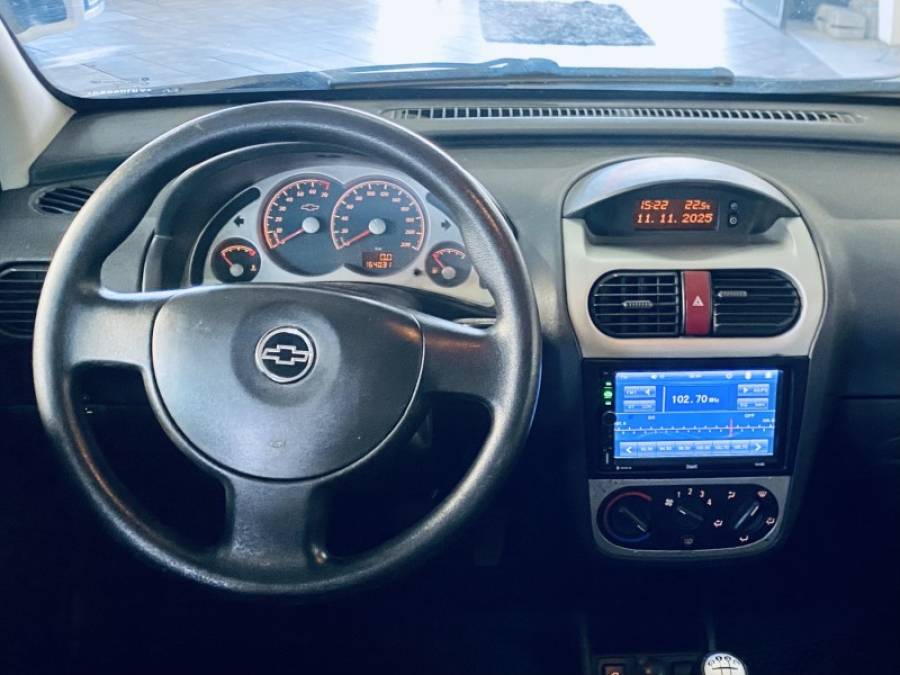 CHEVROLET - CORSA - 2009/2009 - Prata - R$ 26.990,00