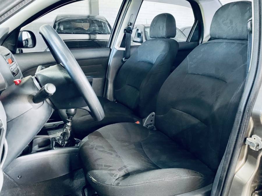 FIAT - SIENA - 2011/2012 - Cinza - R$ 32.990,00