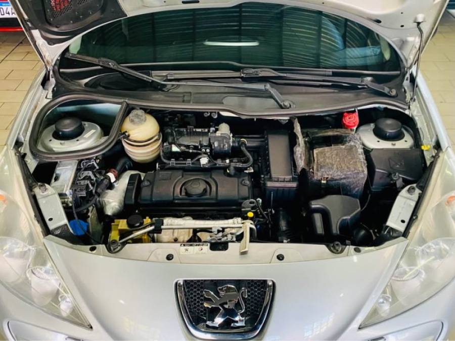 PEUGEOT - 207 - 2012/2012 - Prata - R$ 24.990,00