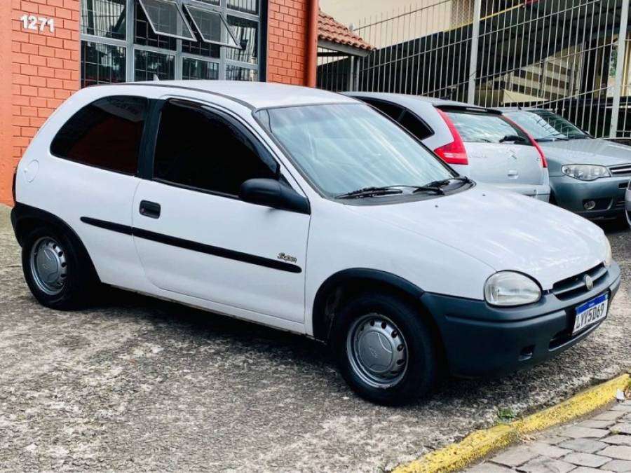 CHEVROLET - CORSA - 1997/1997 - Branca - R$ 10.990,00