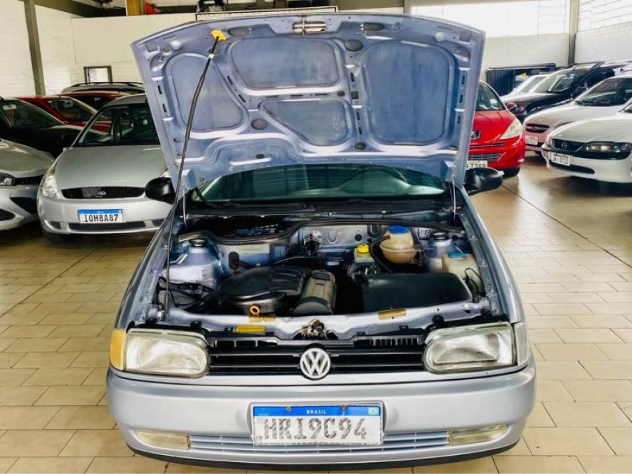 VOLKSWAGEN - GOL - 2001/2001 - Prata - R$ 13.990,00