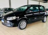 VOLKSWAGEN - FOX - 2013/2013 - Preta - R$ 32.990,00