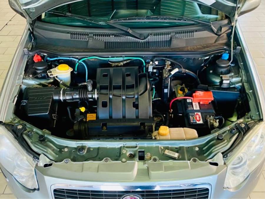 FIAT - PALIO - 2009/2010 - Cinza - R$ 28.990,00