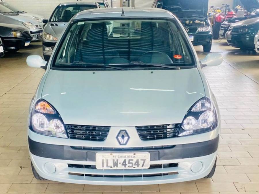 RENAULT - CLIO - 2004/2004 - Prata - R$ 17.500,00