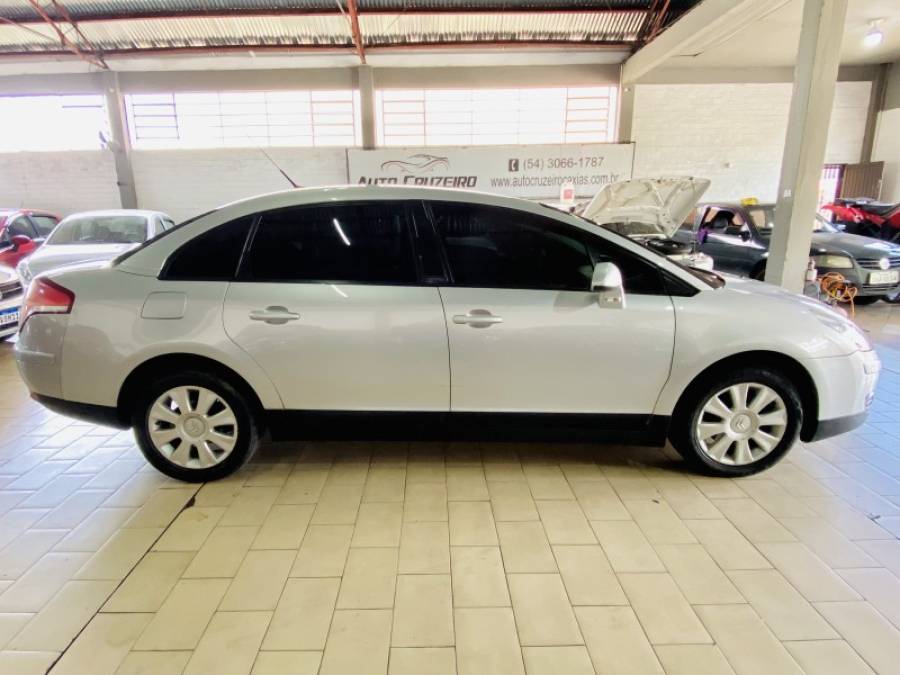 CITROËN - C4 - 2008/2009 - Prata - R$ 25.990,00