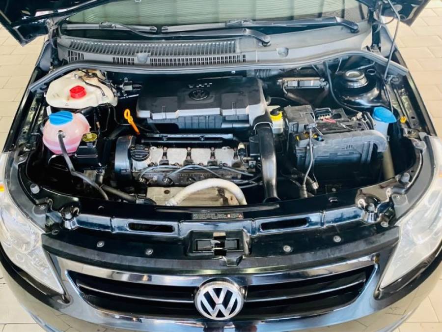 VOLKSWAGEN - VOYAGE - 2009/2009 - Preta - R$ 22.990,00