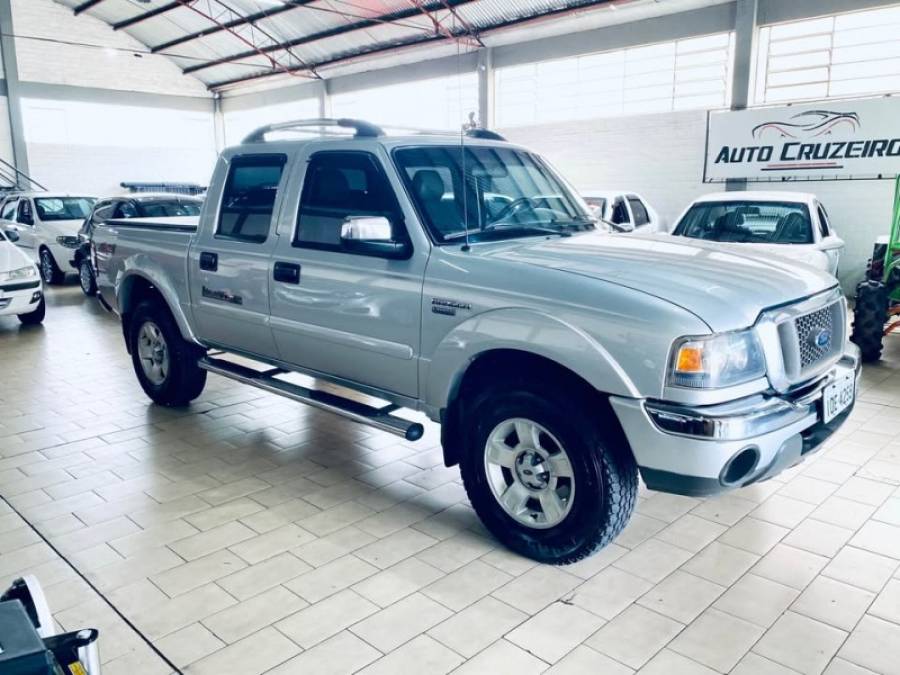 FORD - RANGER - 2007/2008 - Prata - R$ 79.990,00