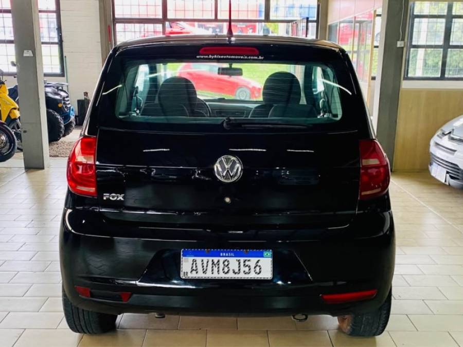 VOLKSWAGEN - FOX - 2013/2013 - Preta - R$ 32.990,00