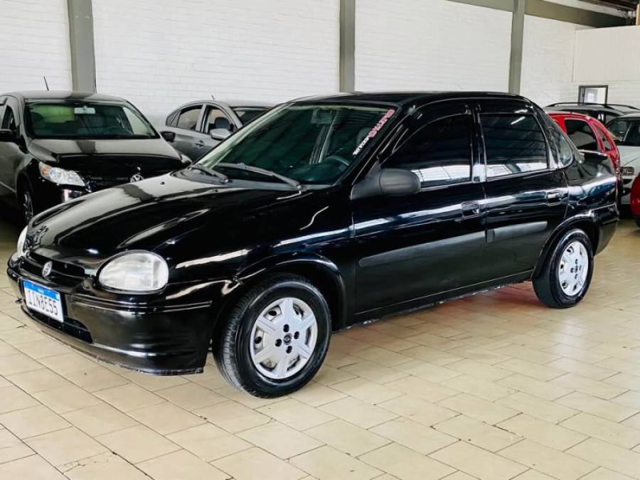 CHEVROLET - CORSA - 1999/1999 - Preta - R$ 12.990,00