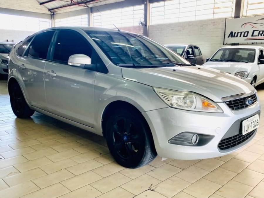 FORD - FOCUS - 2013/2013 - Prata - R$ 41.990,00