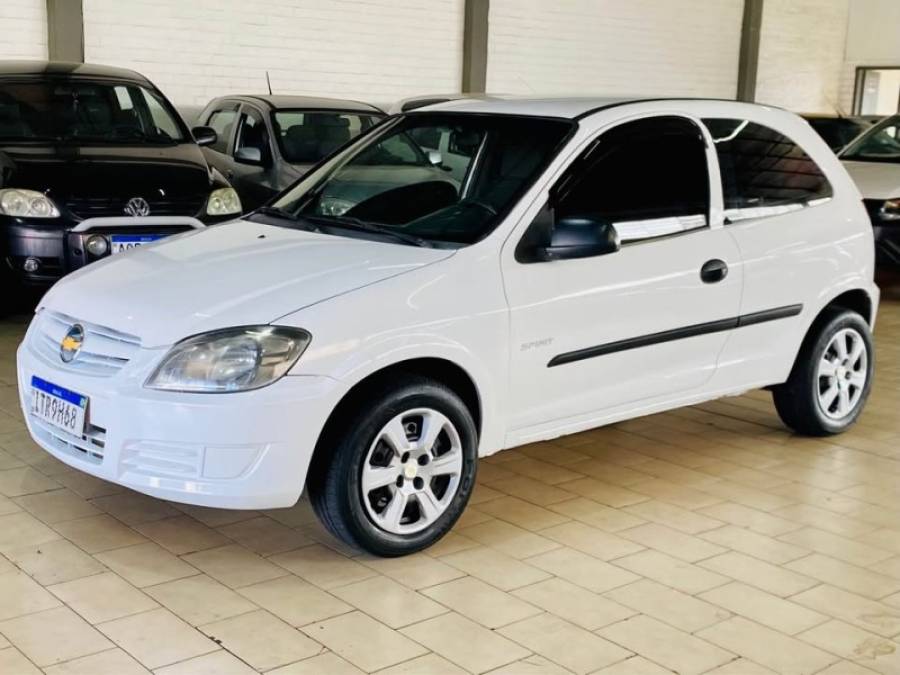 CHEVROLET - CELTA - 2012/2013 - Branca - R$ 24.990,00