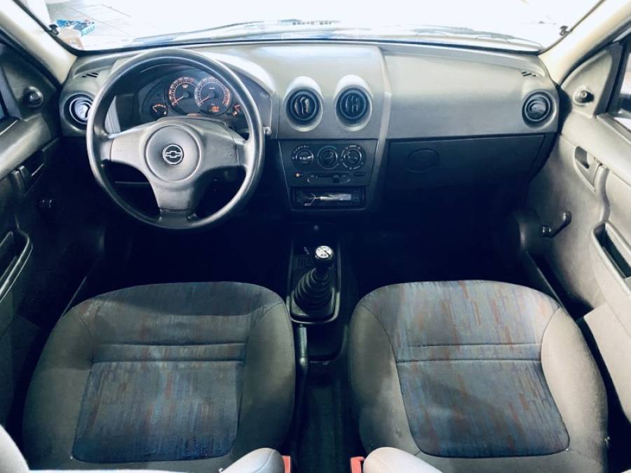 CHEVROLET - CELTA - 2011/2011 - Branca - R$ 25.990,00