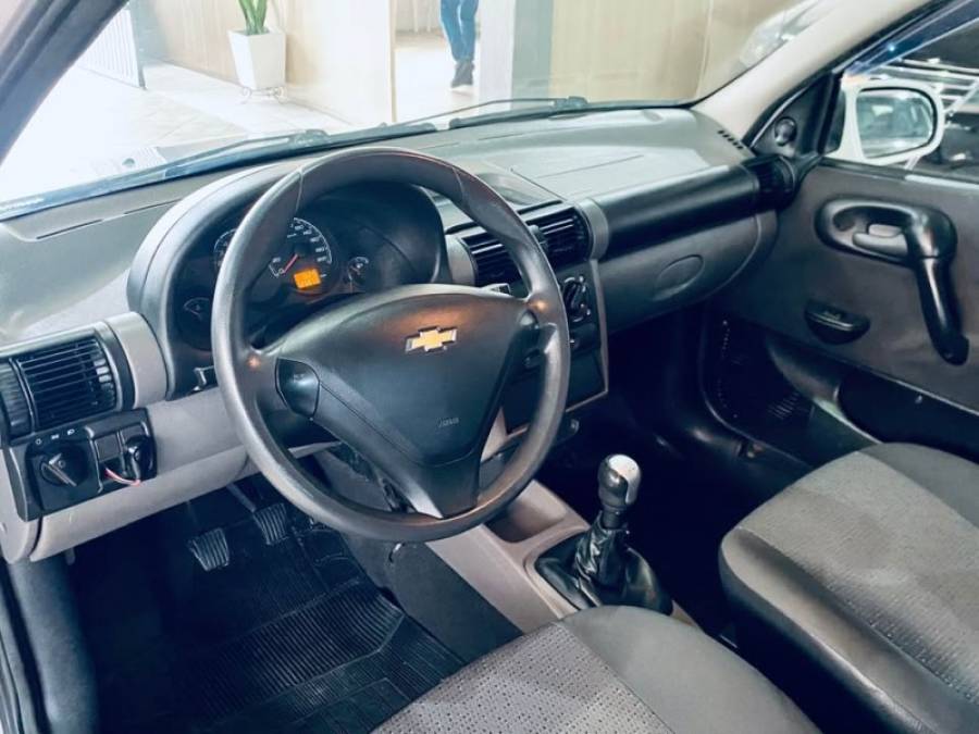 CHEVROLET - CLASSIC - 2015/2016 - Branca - R$ 29.990,00