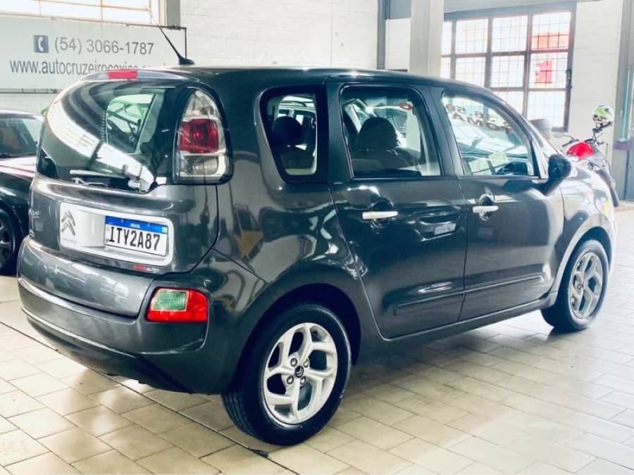 CITROËN - C3 PICASSO - 2012/2013 - Cinza - R$ 36.990,00