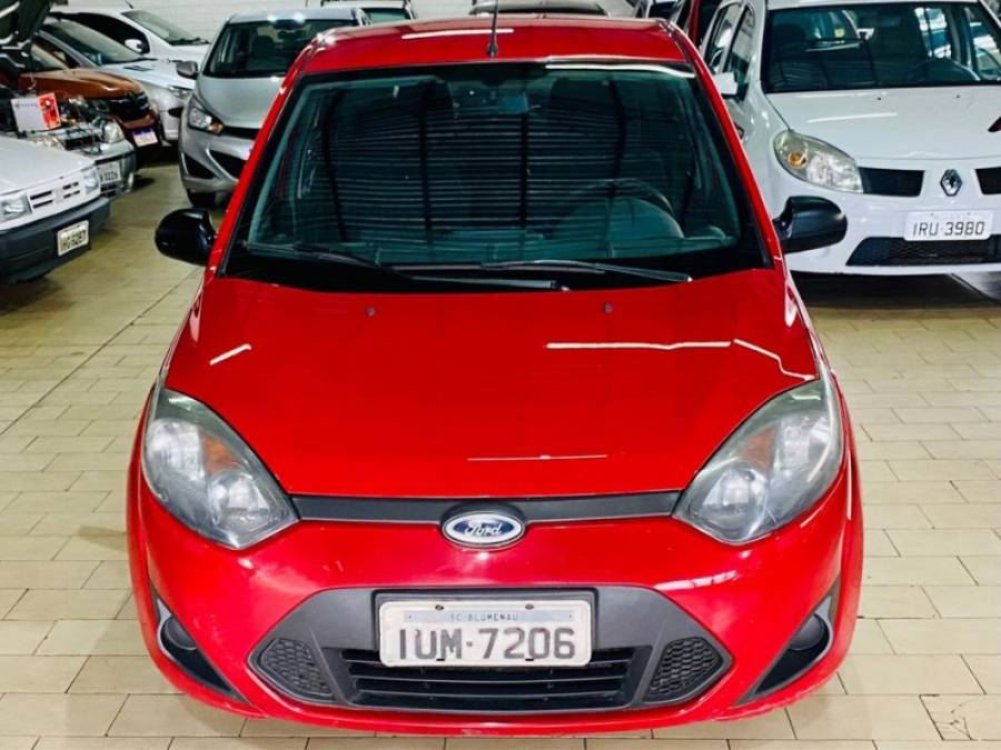 FORD - FIESTA - 2013/2014 - Vermelha - R$ 28.990,00